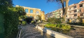 Enlarge photo 401