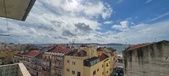 Enlarge photo 336