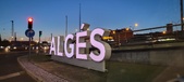 Enlarge photo 381