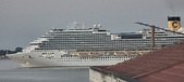 Enlarge photo 609