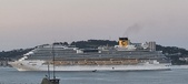 Enlarge photo 551