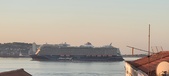 Enlarge photo 261