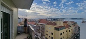 Enlarge photo 382