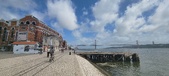 Enlarge photo 335
