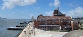 Enlarge photo 369