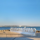Enlarge photo 200