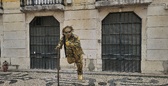 Enlarge photo 21