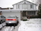 28 Laurelwood Crescent