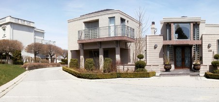 Enlarge photo 2