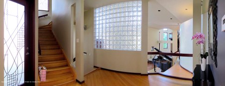 Enlarge photo 19