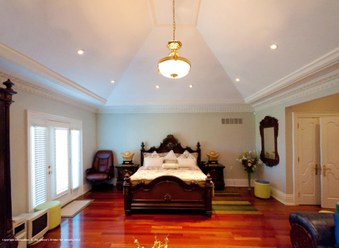 Enlarge photo 29