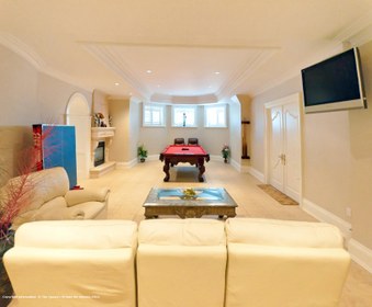 Enlarge photo 44