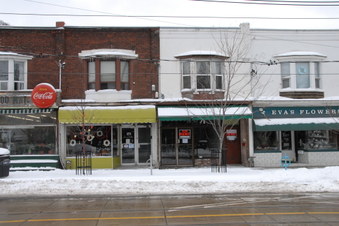 121 Roncesvalles Ave