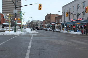 J Dee's Exterior 4:15pm