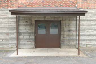 Flower Shop Exterior at Arena