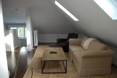 TOP FLOOR ATTIC LOOK