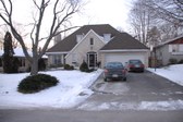 HOUSE 16 Ballantyne Court ETOBICOKE