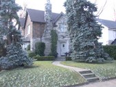 HOUSE 51 Strath Ave