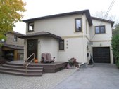 HOUSE 10 Larwood Blvd.