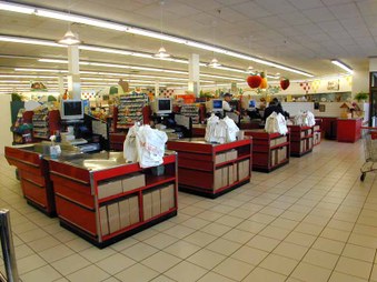 Battaglias Supermarket