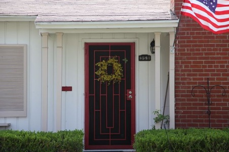 359 Santiago Ave. 