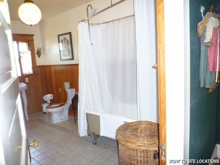 Enlarge photo 47