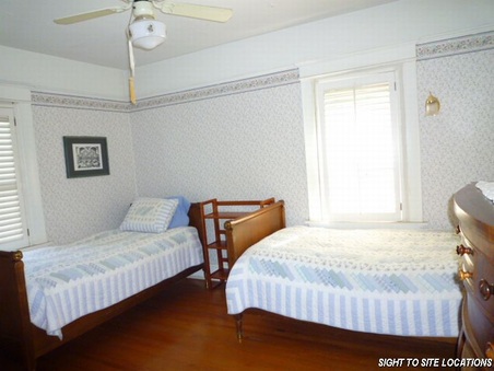 Enlarge photo 58