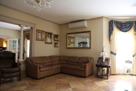 Enlarge photo 46
