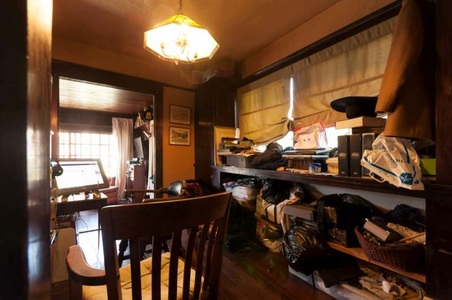 Enlarge photo 19