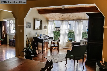 Enlarge photo 8