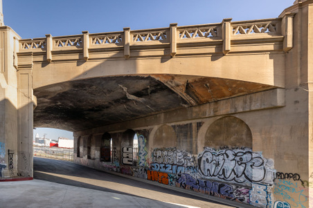 Enlarge photo 211