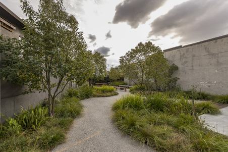 Enlarge photo 4