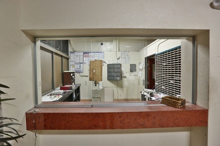 Enlarge photo 22