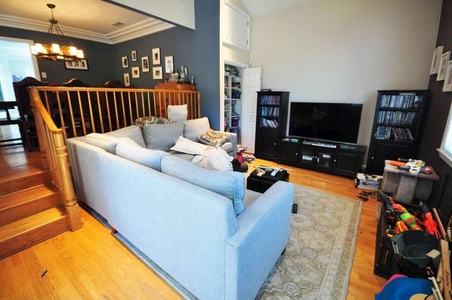 Enlarge photo 22