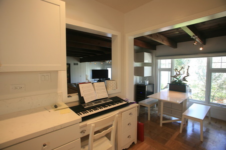 Enlarge photo 12