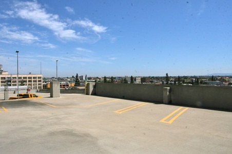 Enlarge photo 21