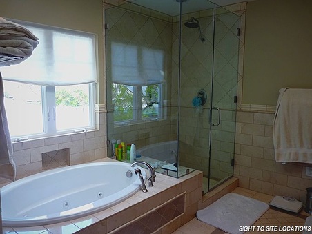 Enlarge photo 49