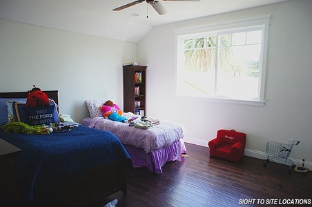 Enlarge photo 49