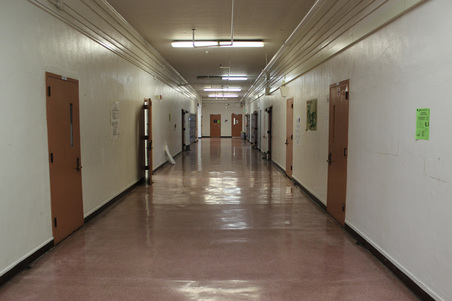 Enlarge photo 122