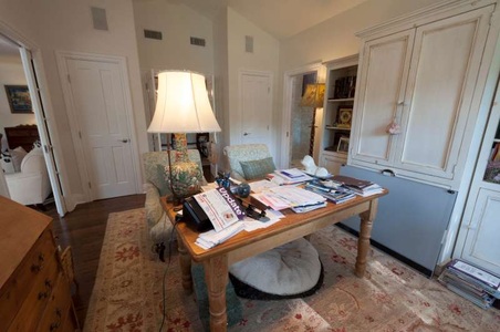 Enlarge photo 29