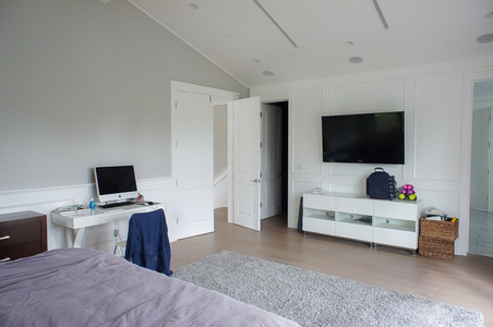 Enlarge photo 46