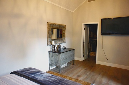 Enlarge photo 30