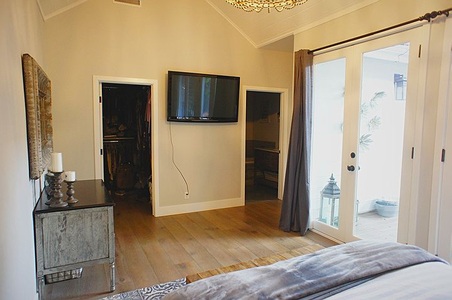 Enlarge photo 31