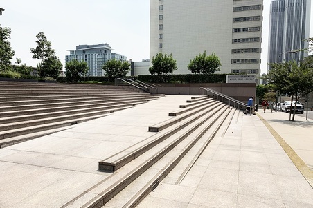 Enlarge photo 136