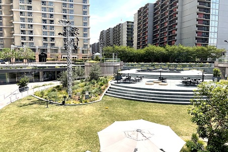Enlarge photo 194