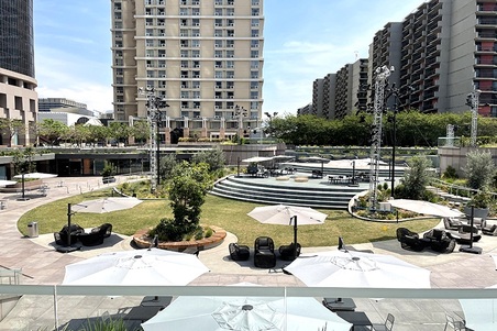 Enlarge photo 200