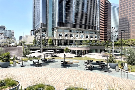 Enlarge photo 209