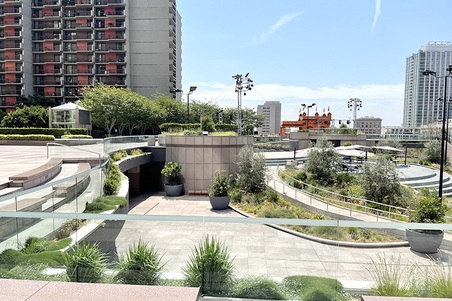 Enlarge photo 216