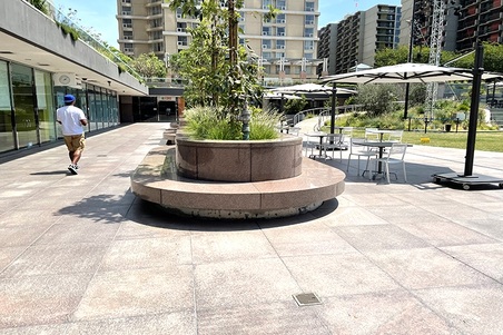 Enlarge photo 223