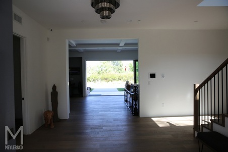 Enlarge photo 2